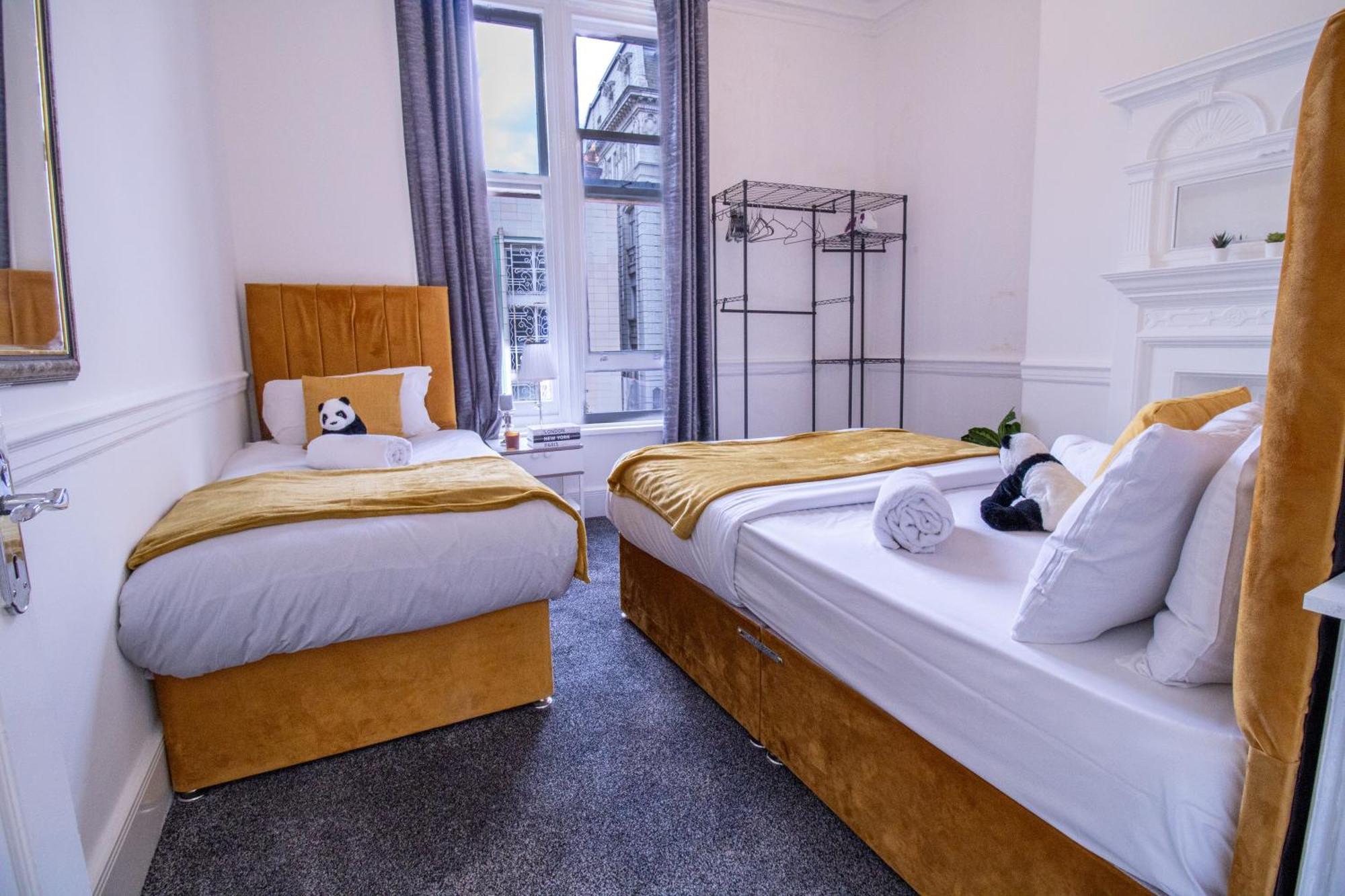 Oxford Street 1 Bedroom Shopping Retreat! 3gc Apartment *